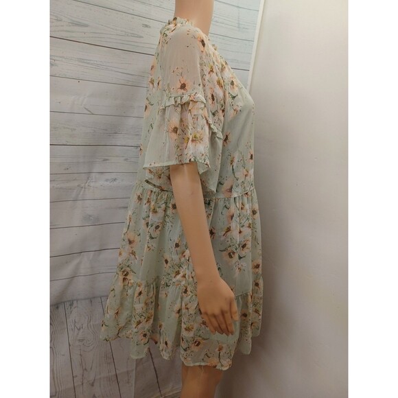 H M Tiered Dress Light Green Floral Cottage Sz 6 Short Sleeve Line - Picture 4 of 7